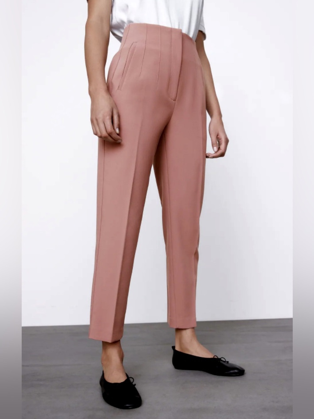 Zara High-Waist Tailored Ankle Pants in Mauve Pink